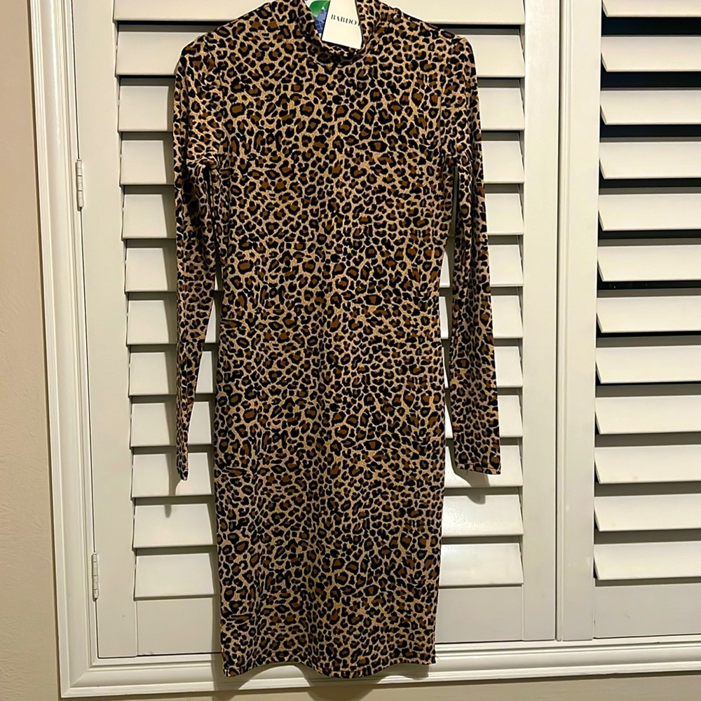 Brand new dress size 6
